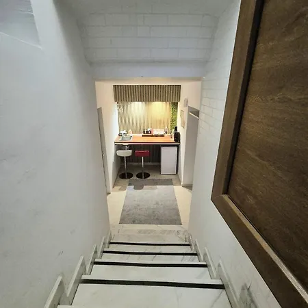 Apartament Boutique Old 8 *