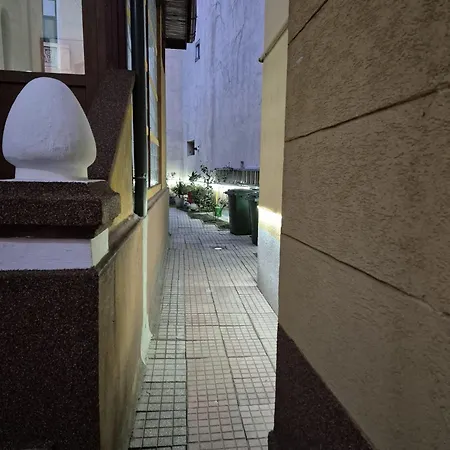 Boutique Old 8 Apartament *