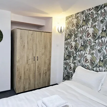 Boutique Old 8 Appartement *