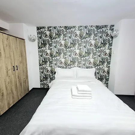 Apartment Boutique Old 8
