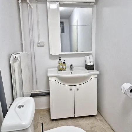Apartment Boutique Old 8 *